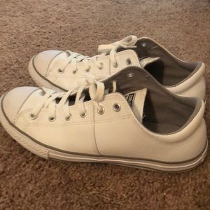 Converse Chuck Taylor All Star Lo Leather Sneaker